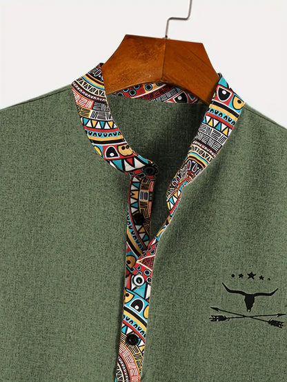 Marco | Camicia a maniche corte con collo a V e bordo etnico da uomo