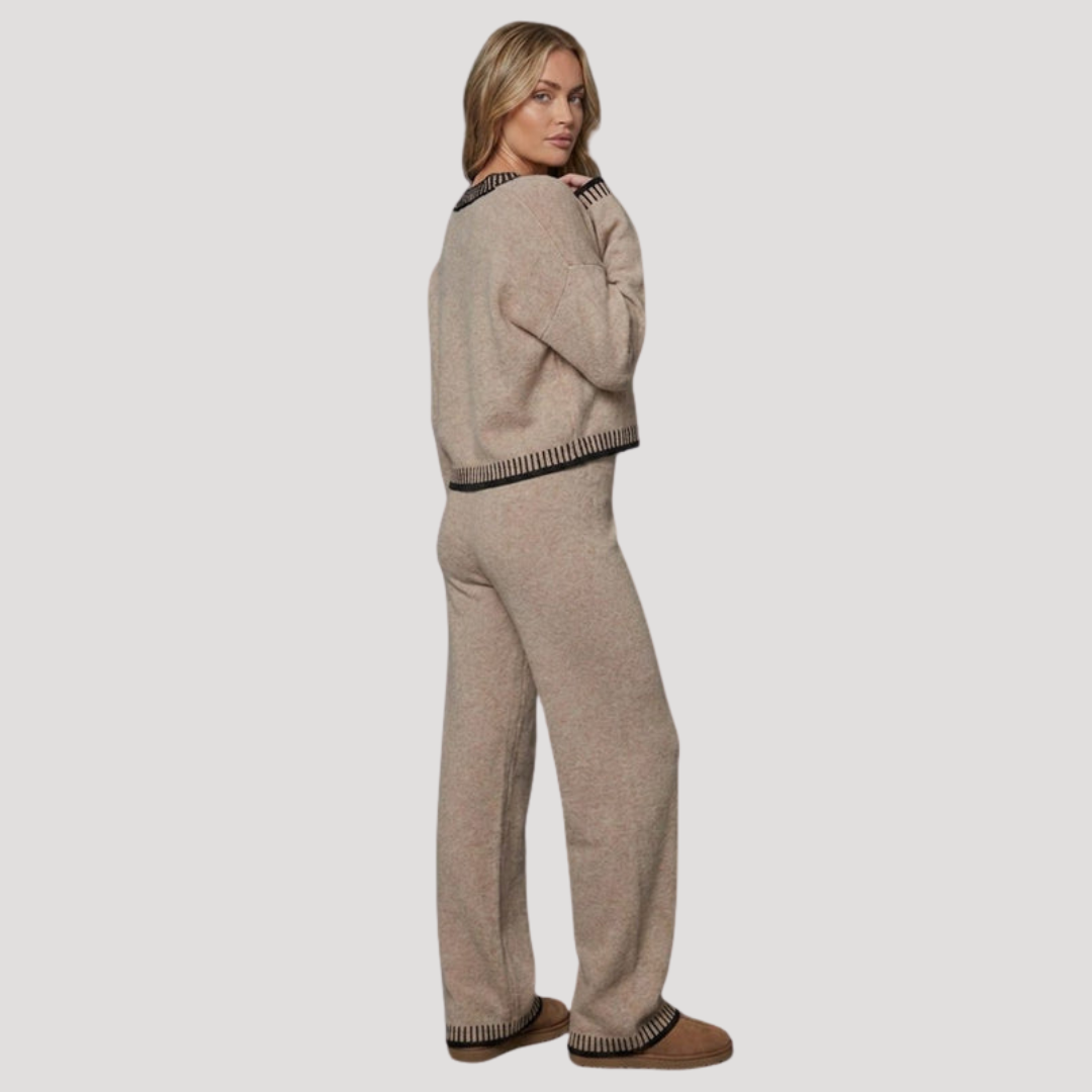 Angeline | Completo Donna in Maglia Cardigan e Pantaloni Larghi