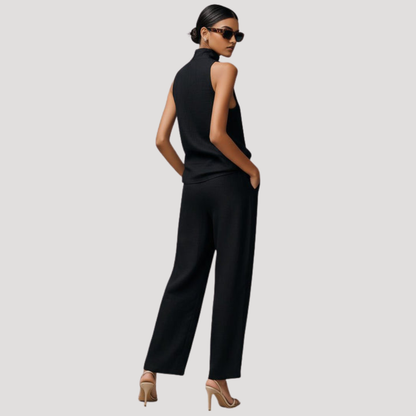 Ivana | Completo Donna con Top Senza Maniche Collo Alto e Pantaloni Dritti