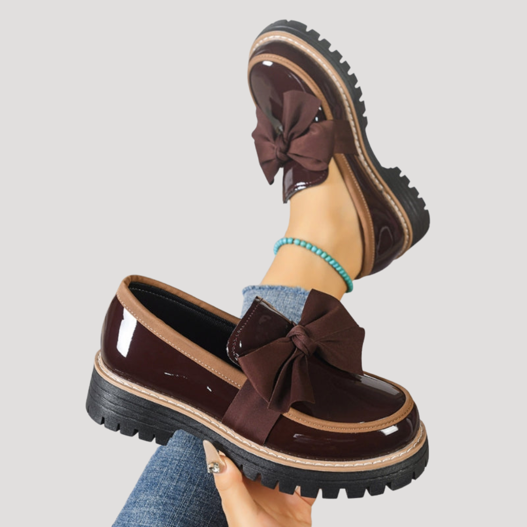 Melanie | Mocassini Vernis Donna con Grande Fiocco