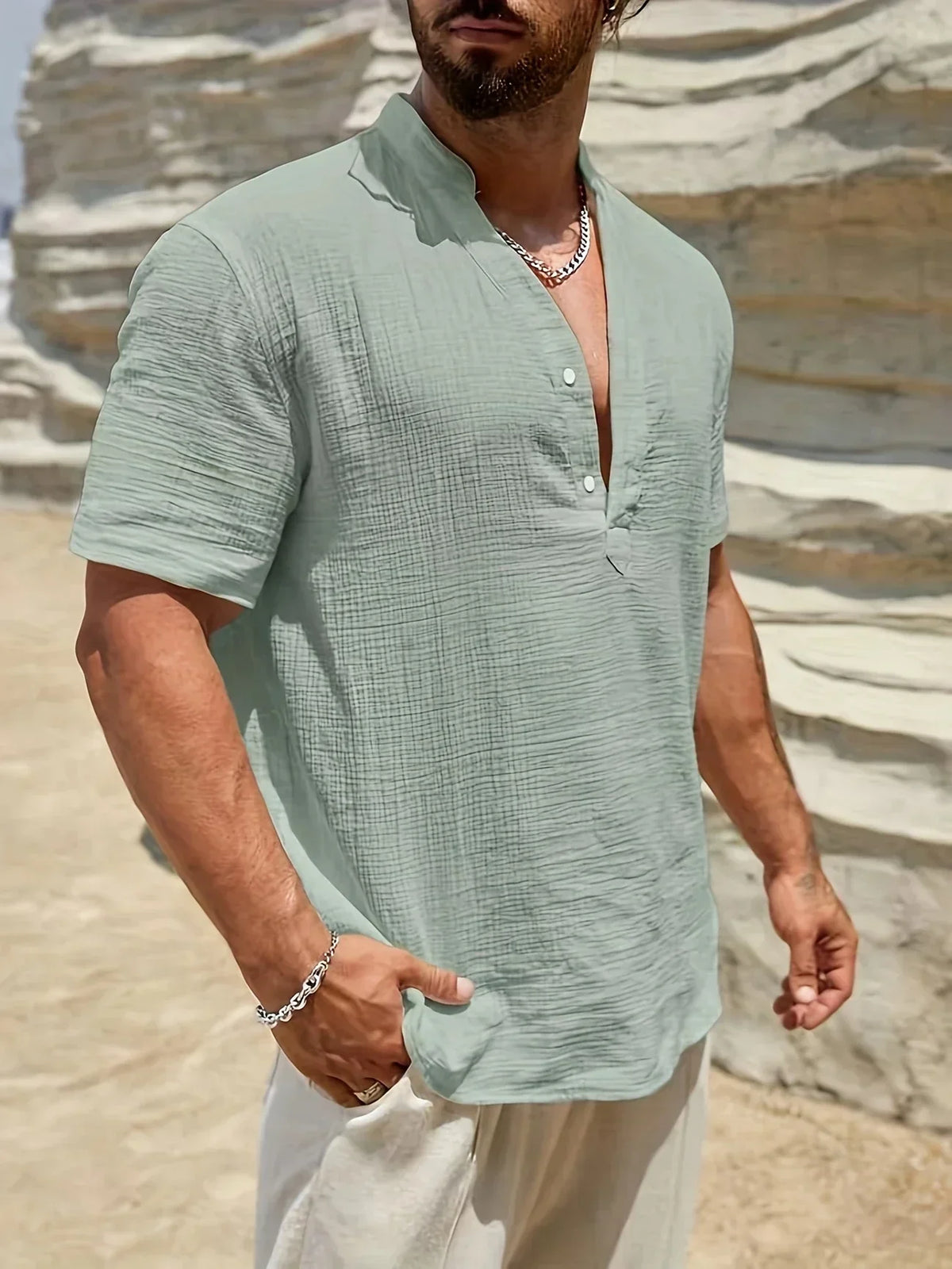 Roberto | Camicia a manica corta con colletto alla coreana e mezza patta da uomo