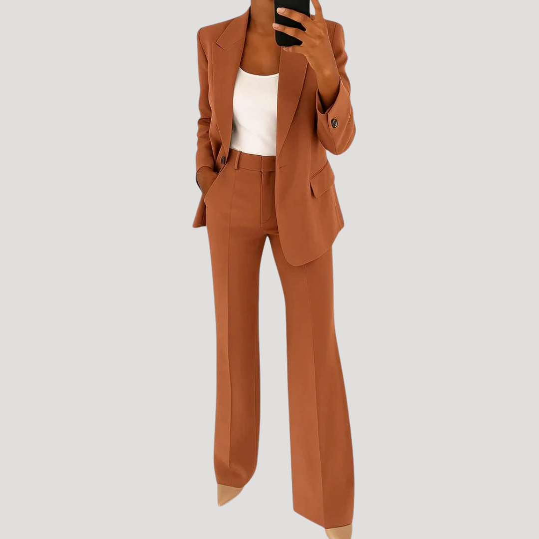 Ana | Tailleur Donna Strutturato Taglio Elegante