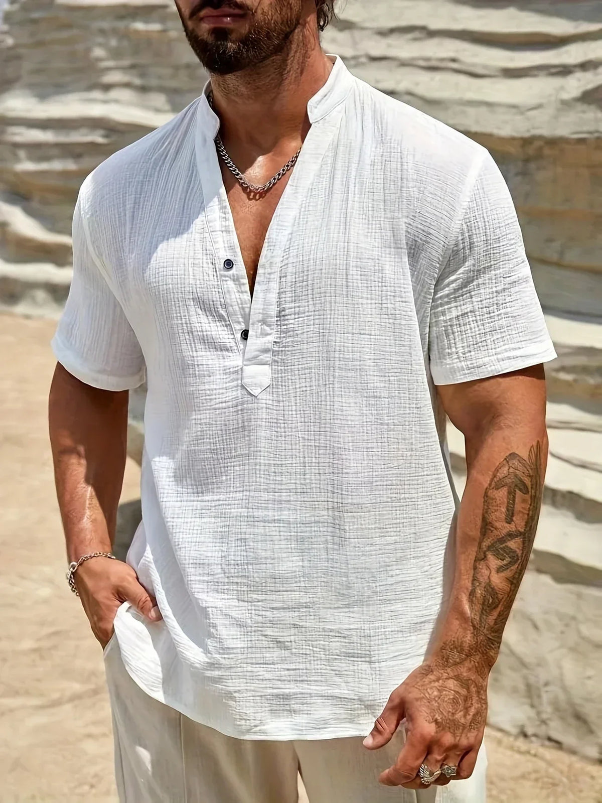 Roberto | Camicia a manica corta con colletto alla coreana e mezza patta da uomo