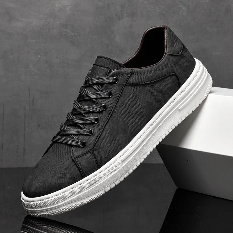 Fernando | Sneakers basse con lacci e suola bianca da uomo