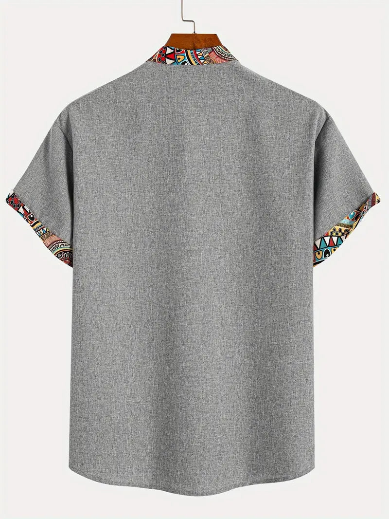 Marco | Camicia a maniche corte con collo a V e bordo etnico da uomo