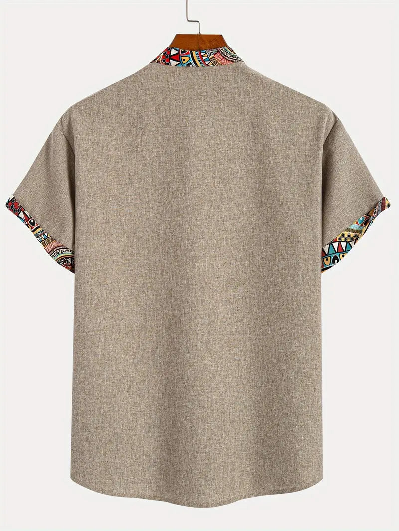 Marco | Camicia a maniche corte con collo a V e bordo etnico da uomo