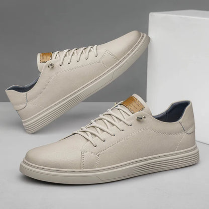 Ettorino | Sneakers basse stringate con suola a righe da uomo