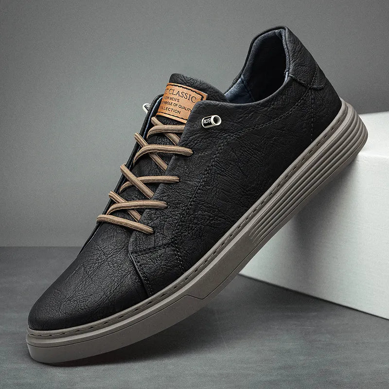 Ettorino | Sneakers basse stringate con suola a righe da uomo