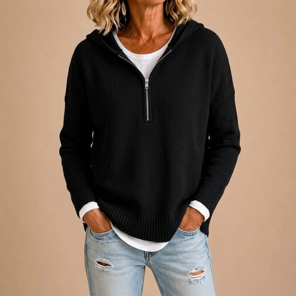 Valeria | Poncho in maglia con cappuccio per donna