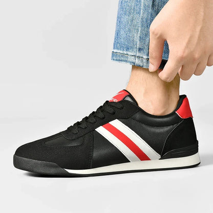 Holbrook | Sneakers basse con righe a contrasto e lacci da uomo