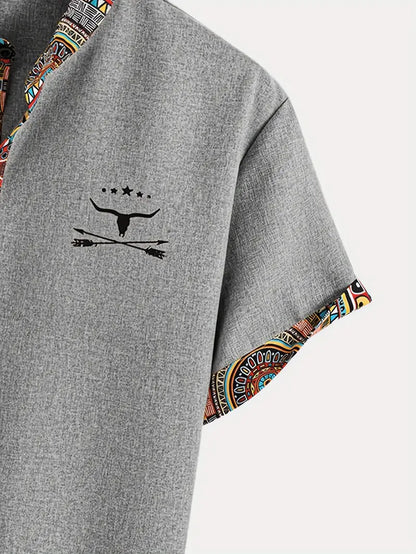 Marco | Camicia a maniche corte con collo a V e bordo etnico da uomo