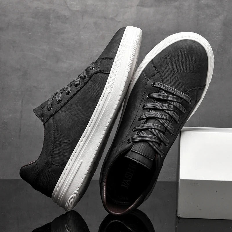 Fernando | Sneakers basse con lacci e suola bianca da uomo