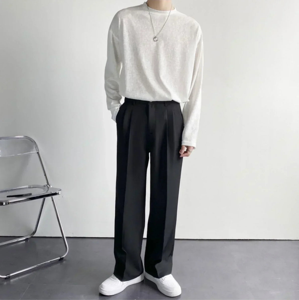 Italo | Pantaloni a gamba larga con pinces e vita alta da uomo