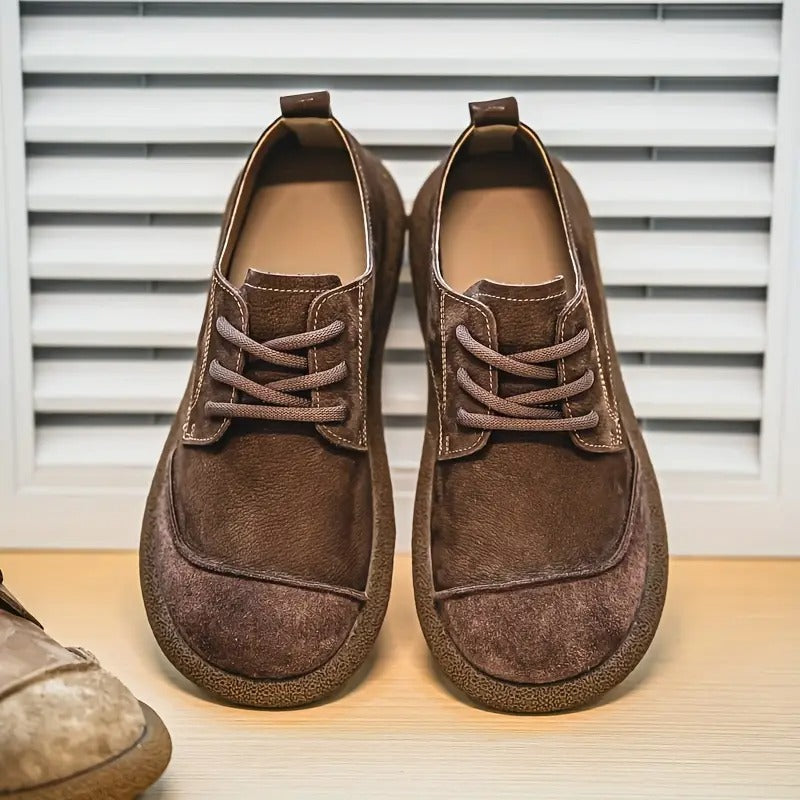 Vito | Scarpe basse stringate con punta tonda da uomo