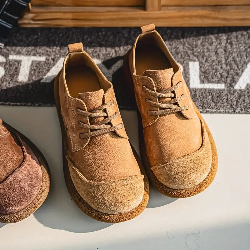 Vito | Scarpe basse stringate con punta tonda da uomo
