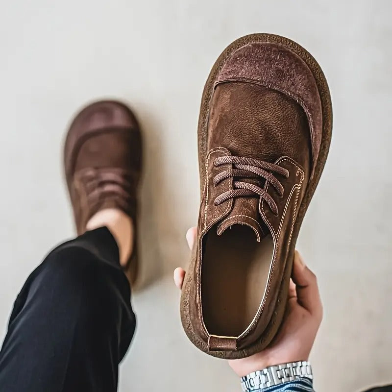 Vito | Scarpe basse stringate con punta tonda da uomo