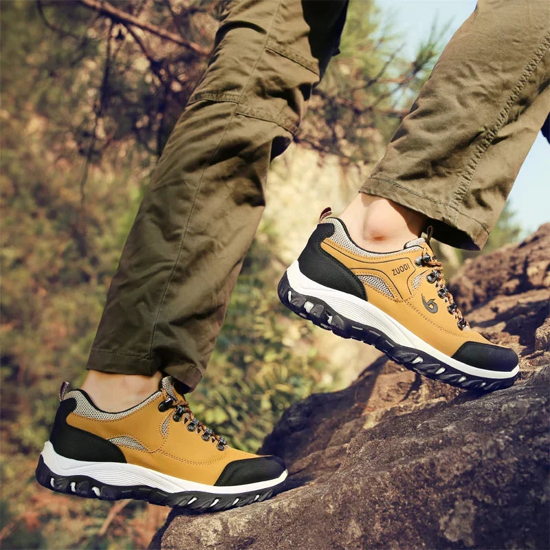 Ian | Scarpe da trekking basse con lacci da uomo